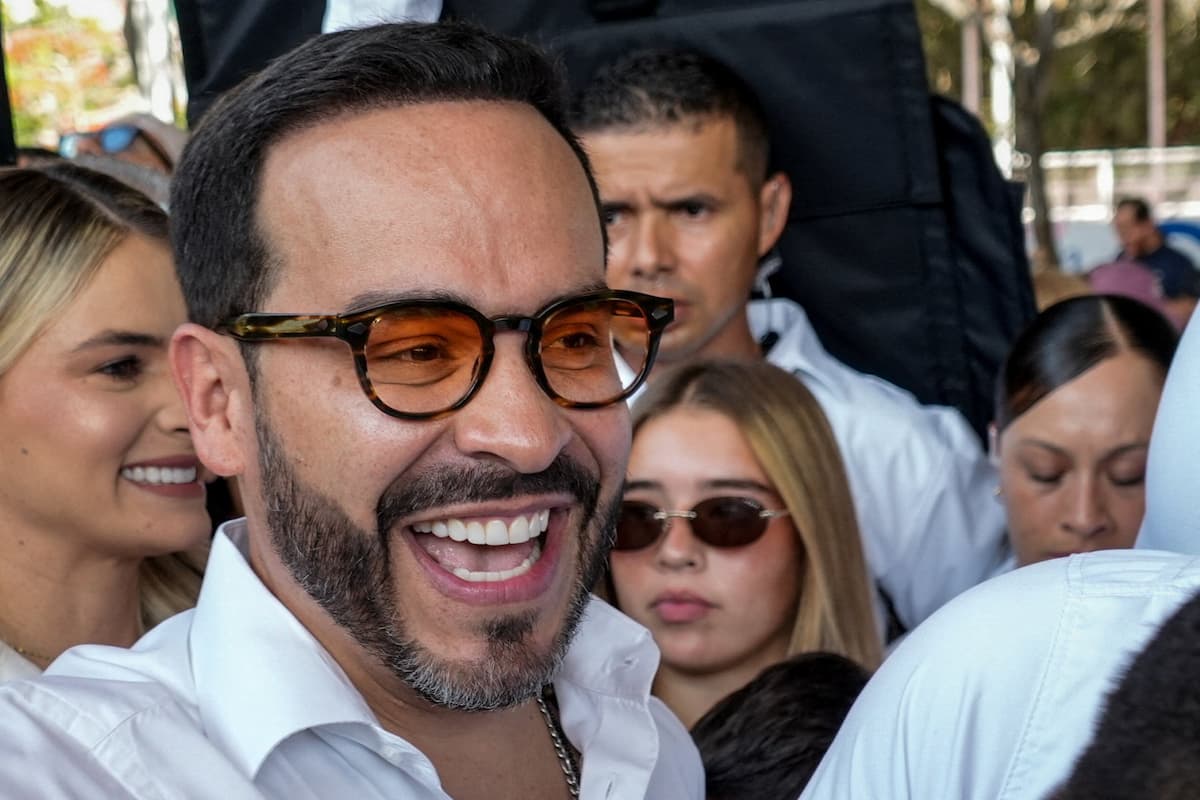 Candidato de direita De La Espriella e esquerdista Cepeda farão segundo turno na Colômbia