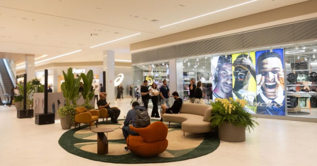 Lojas do BH Shopping em Belo Horizonte, Minas Gerais.