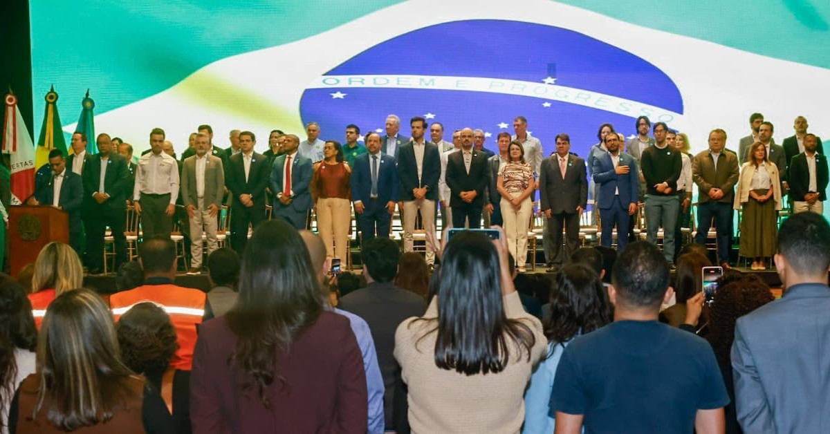 Governo de Minas lança guia para ampliar oportunidades de exportação da cachaça mineira