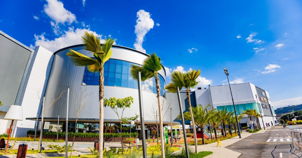 Jogo do Brasil muda horário de funcionamento dos shoppings de BH neste domingo (5)