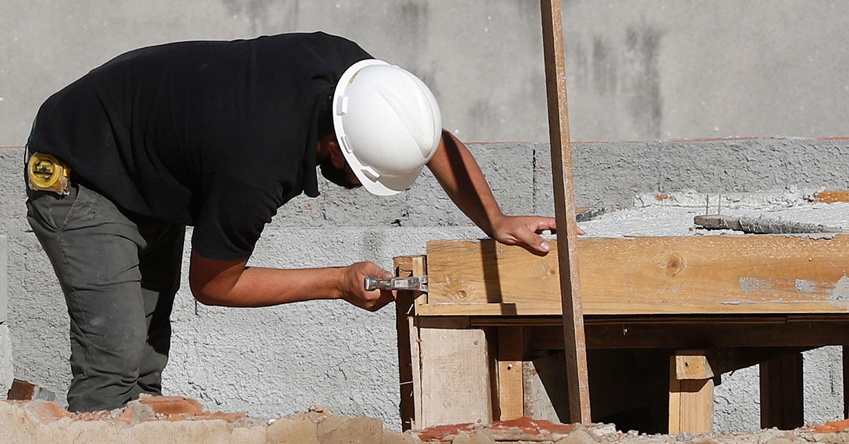 Custo da construção em Minas sobe 2,5% no primeiro semestre com tensão no Oriente Médio