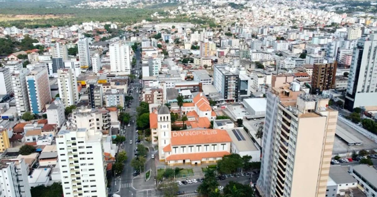 Divinópolis lidera ranking de liberdade econômica em Minas e atrai R$ 2,7 bilhões em investimentos