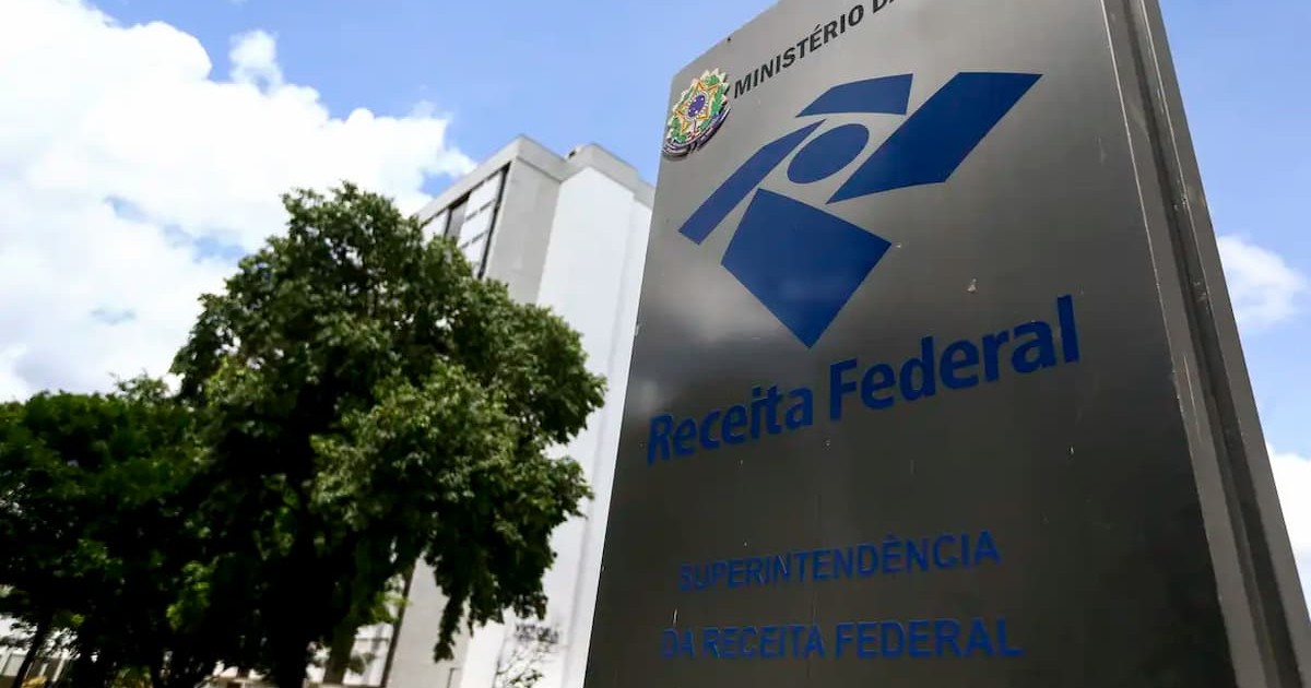 Receita libera consulta a lote especial de cashback do IR nesta quarta (8); veja quem recebe