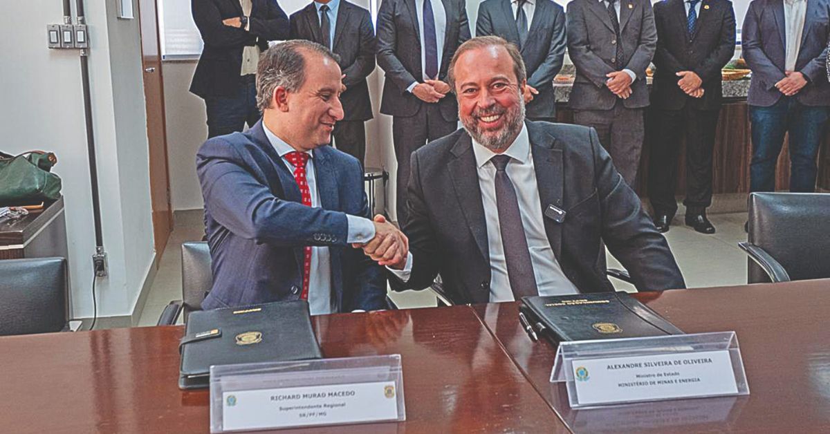 Ministro de Minas e Energia assina acordo com a PF mineira e destina R$ 20,3 milhões no combate à mineração ilegal