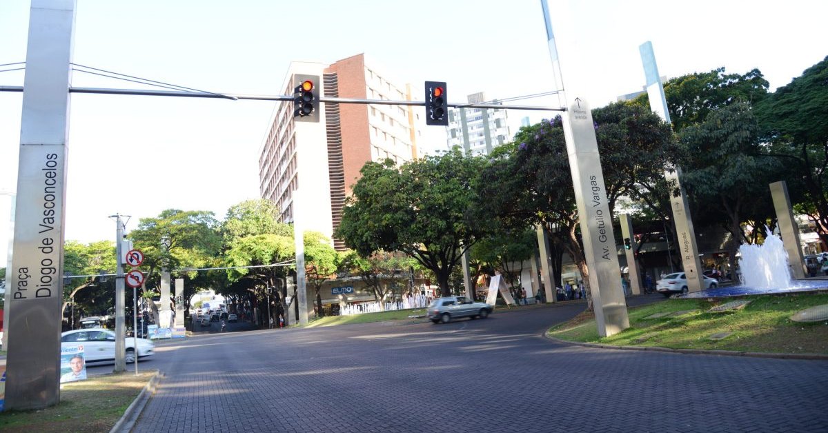 Movimento Pacto pela Savassi discute população em situação de rua e requalificação urbana em BH