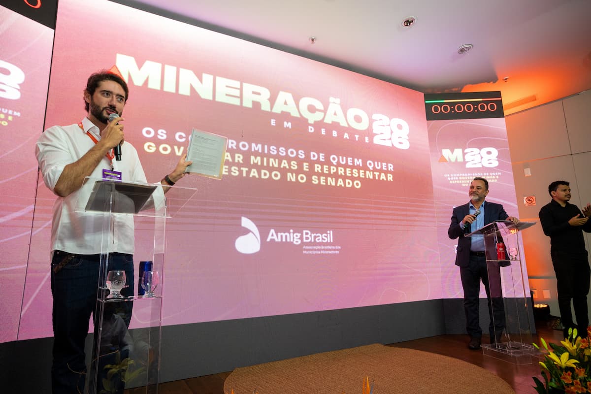 Gabriel Azevedo defende agregação de valor à produção mineral em Minas