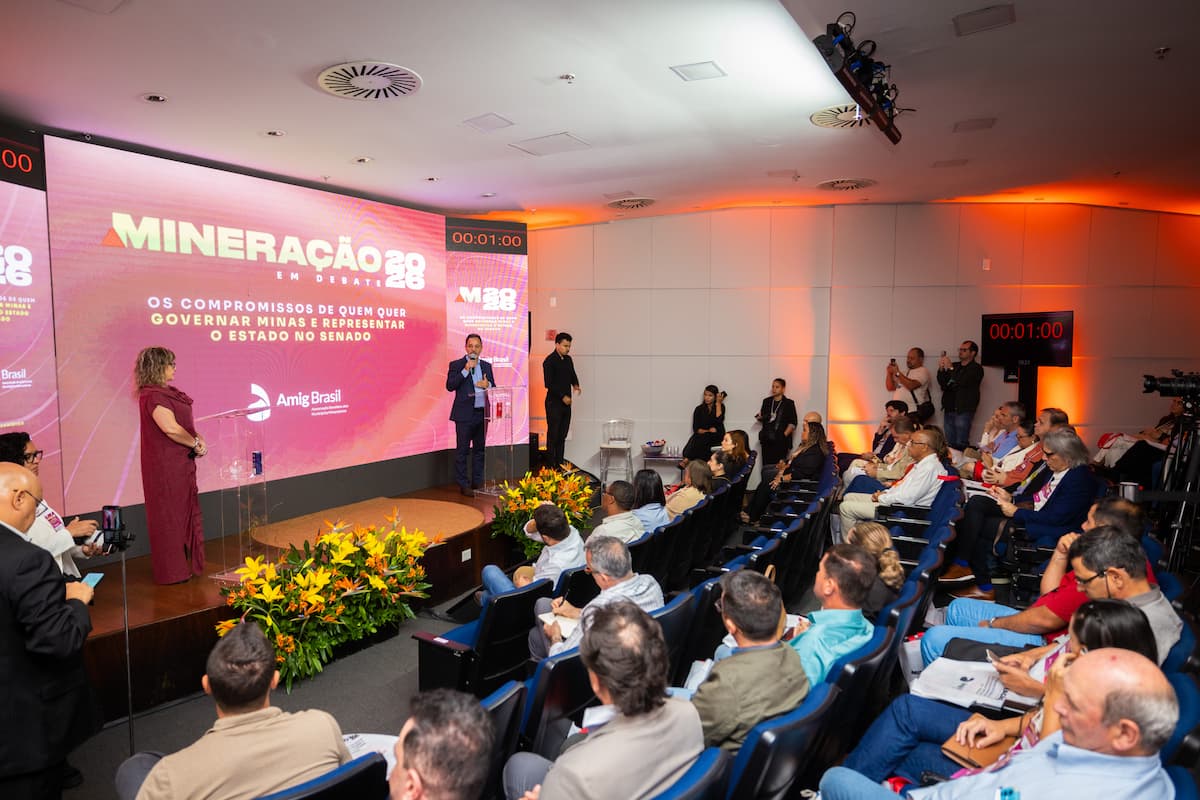 Amig reúne candidatos ao governo e ao Senado para debater futuro da mineração em Minas