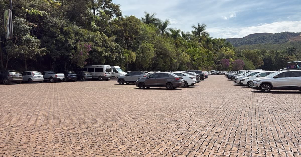 Estapar projeta dobrar atuação em Minas e assume gestão de estacionamento do Inhotim
