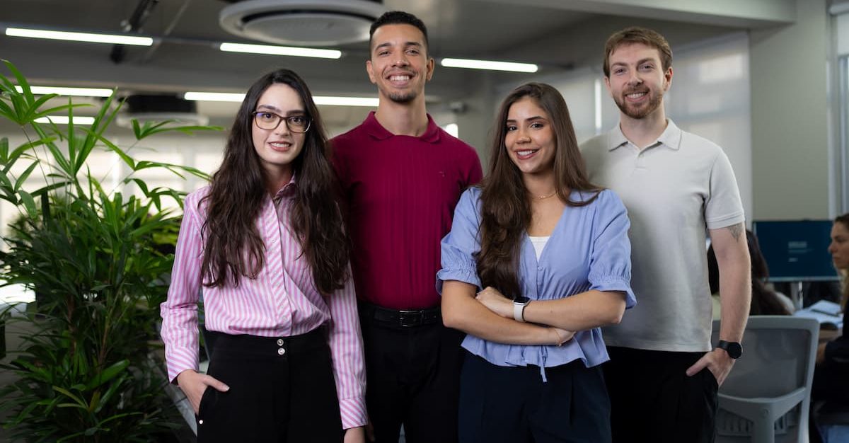 Ausenco abre inscrições para Programa de Trainee 2027 com oportunidades de atuação no exterior