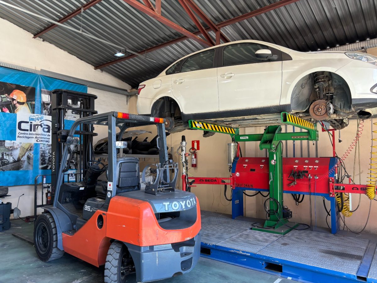 Fórum de Líderes debate futuro de Minas e reciclagem automotiva