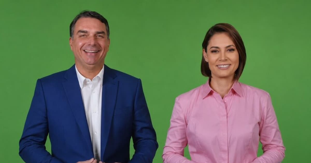 Michelle e Flávio Bolsonaro aparecem juntos em vídeo de campanha após rompimento público