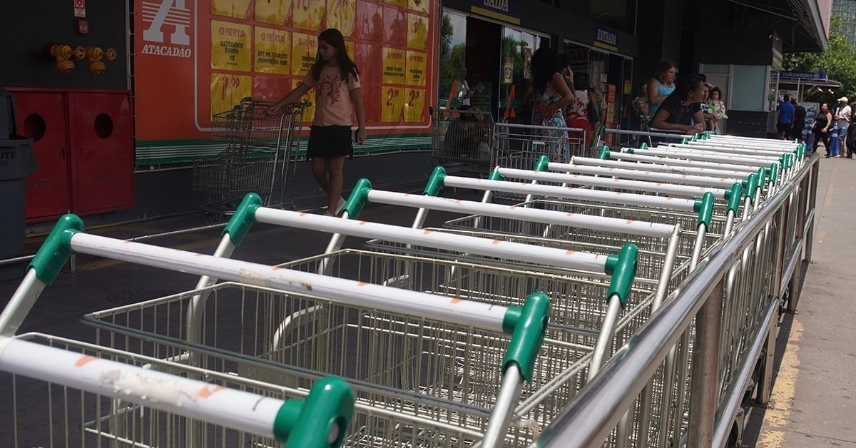 Possível super El Niño acende alerta em supermercados para abastecimento e preços