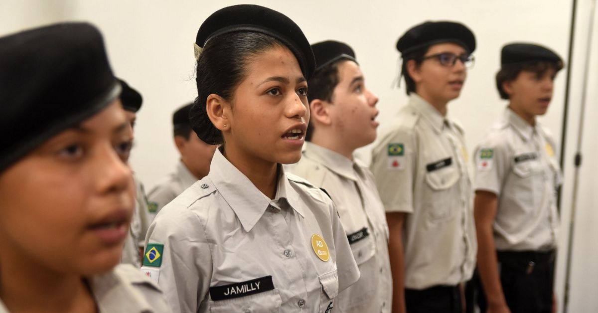 STF mantém decisão que determina fim do programa de escolas cívico-militares em Minas