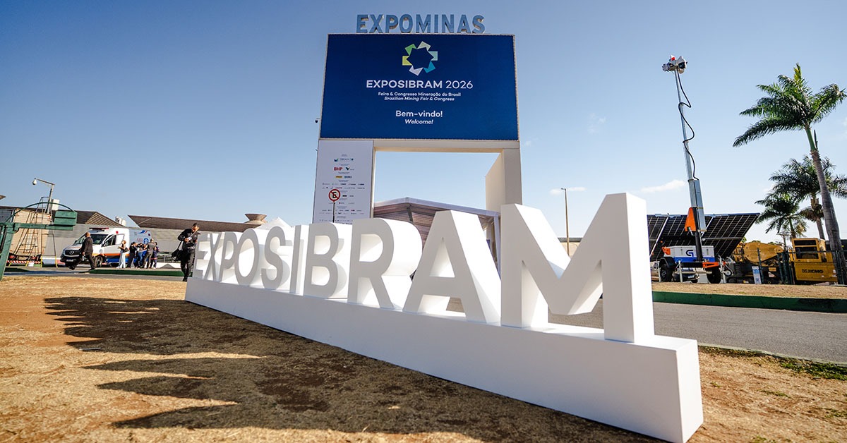 Silveira anuncia orçamento de R$ 300 milhões para o Serviço Geológico Brasileiro na Exposibram