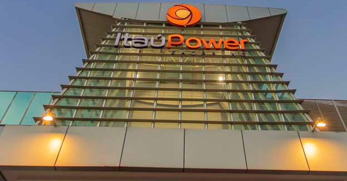 Fachada do ItaúPower Shopping, em Contagem, Minas Gerais.
