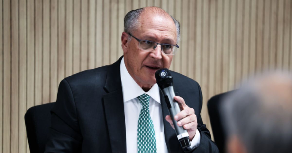 Alckmin: Indústria encolheu 1,6% de 2015 a 2022, mas com Lula cresceu 3,2%