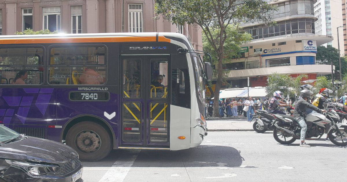 Denúncia aponta possível déficit de R$ 250 milhões em contratos de transporte intermunicipal em Minas