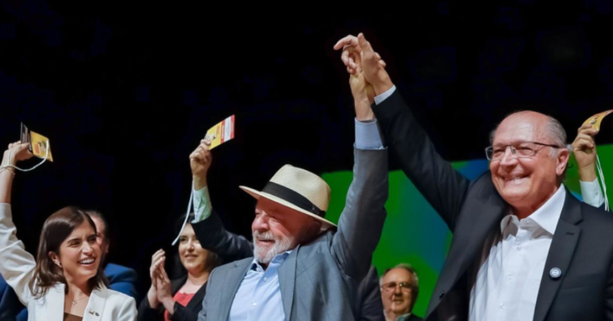 Lula é oficializado candidato à reeleição e tentará 4° mandato em novo embate com clã Bolsonaro