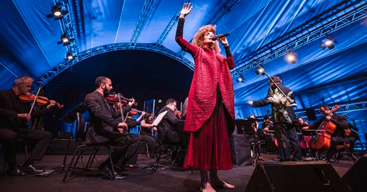 Vanessa da Mata e Orquestra Ouro Preto apresentam concerto gratuito em Conceição do Mato Dentro