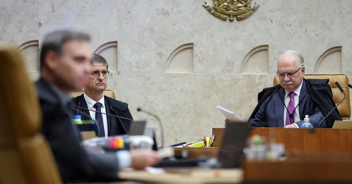Fachin cancela sessão do STF que discutiria acusação contra Mendonça