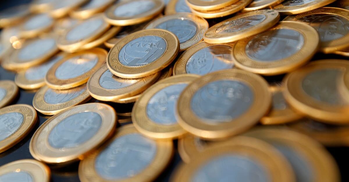 Arrecadação federal tem alta real de 8,25% em agosto com ajuda do setor de petróleo