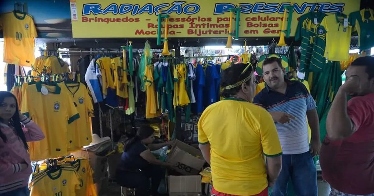 Vendas no comércio caem 0,8% em julho, com ‘ressaca’ da Copa do Mundo