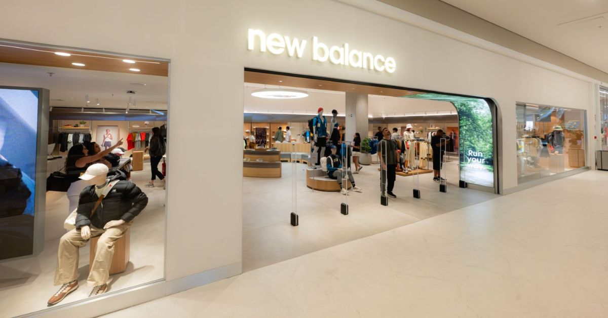 Fachada da loja da New Balance no BH Shopping.