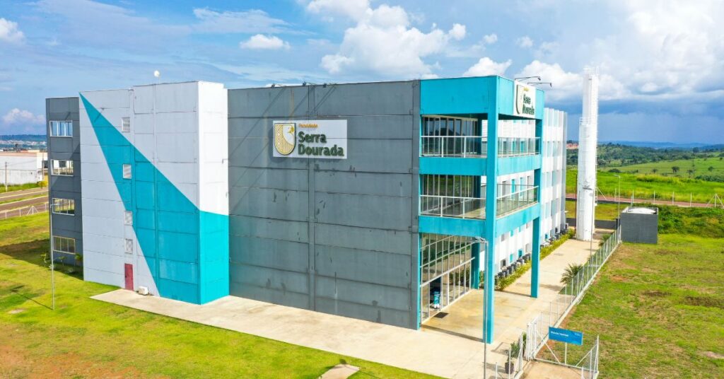 Unidade da Faculdade Serra Dourada em Altamira, no Pará.
