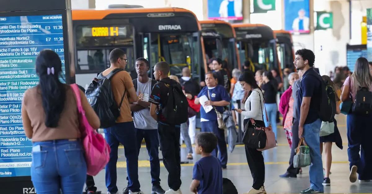 Transporte e insegurança fazem 40% das mulheres desistirem de emprego