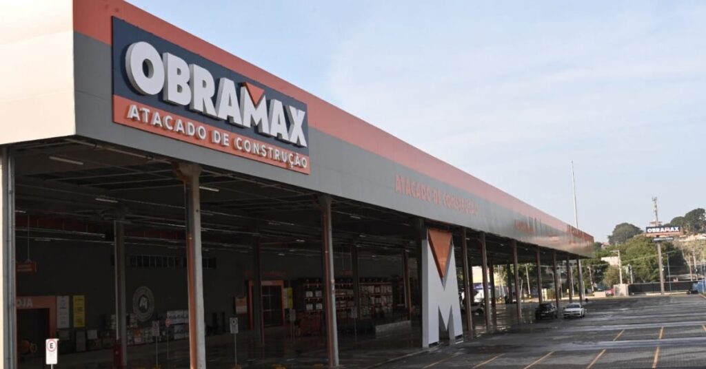 Loja da rede Obramax em Uberlândia, Minas Gerais.