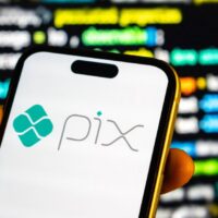 O Pix chegou à base da pirâmide