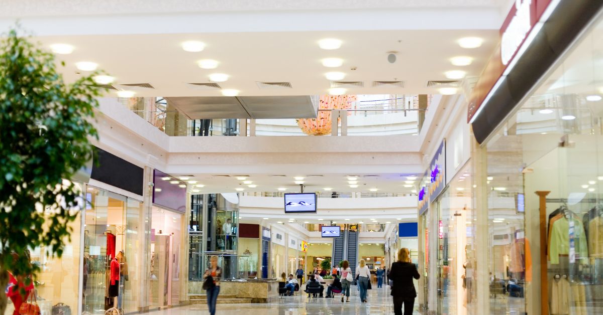 Shoppings de Belo Horizonte registram queda nas vendas e no fluxo de clientes em agosto