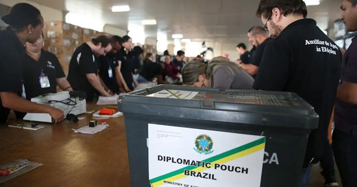 Quase 1 milhão de brasileiros no exterior poderão votar nas eleições