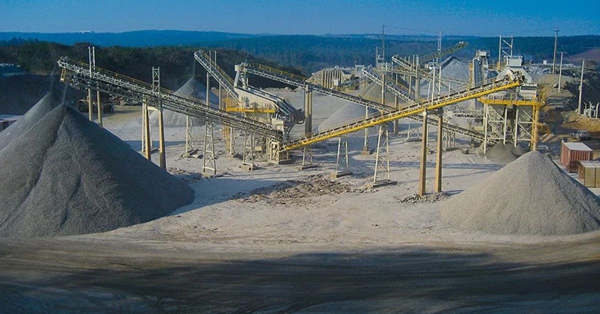 MPF pede paralisação de mineradora em Betim e multa de R$ 1 milhão por danos socioambientais