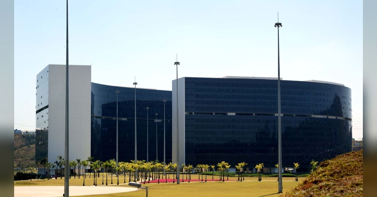 Cleitinho herdará déficit de R$ 10,5 bilhões em Minas e enfrentará risco de crise fiscal