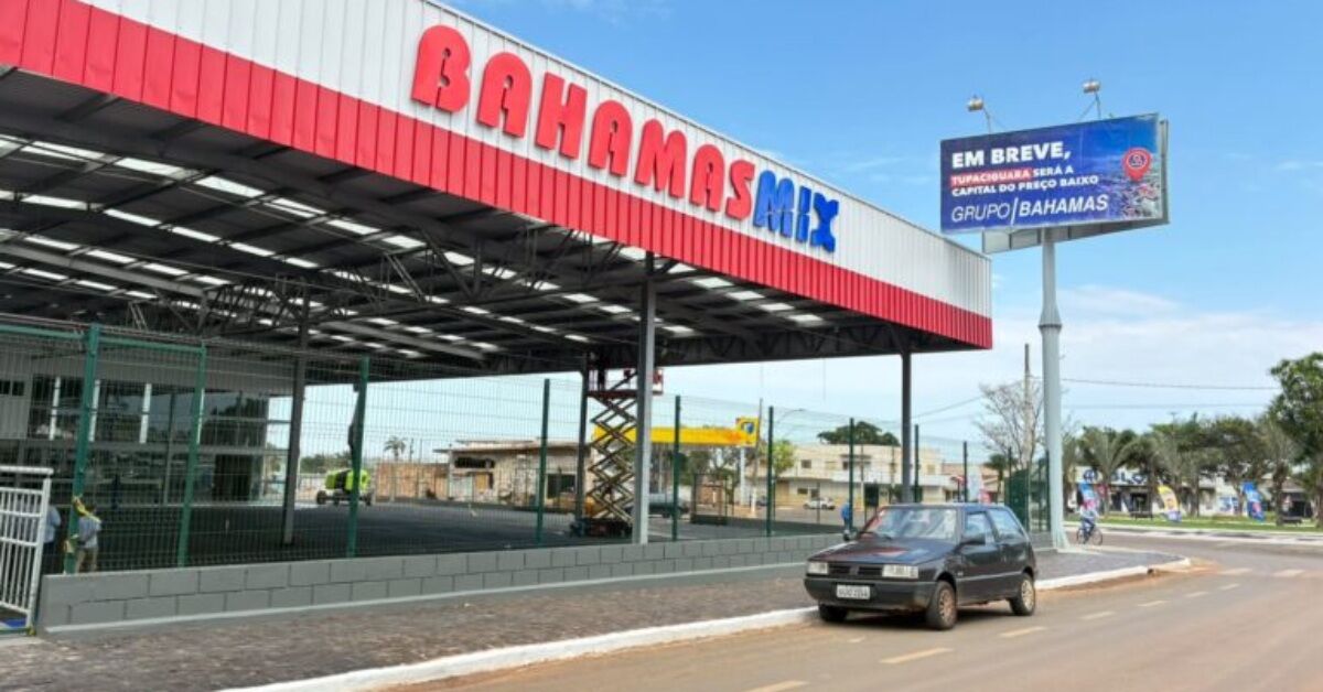 Imagem mostra fachada de um empreendimento comercial
