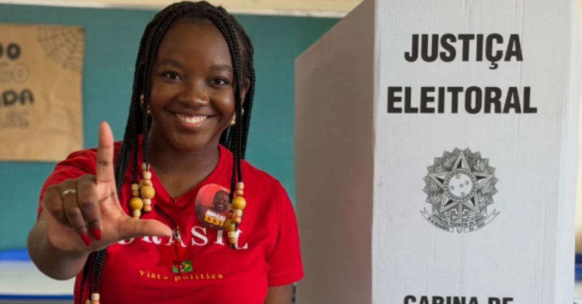 Aos 21 anos, Ana Elisa (PT) é eleita deputada federal por Minas Gerais