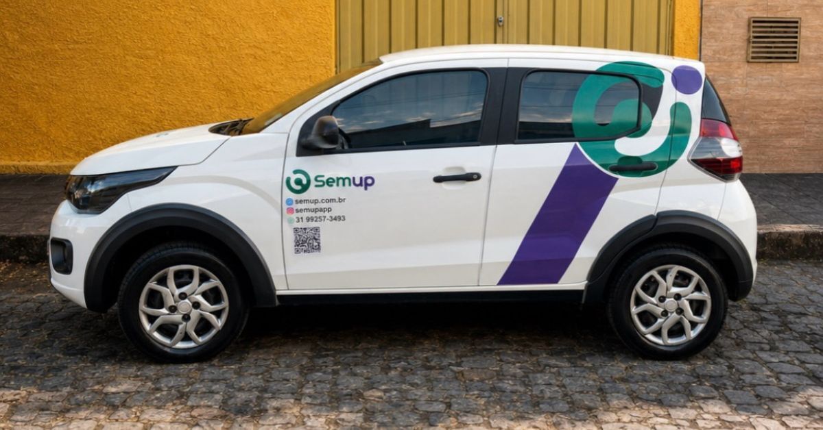 Carro da plataforma Semup Mobilidade Urbana.