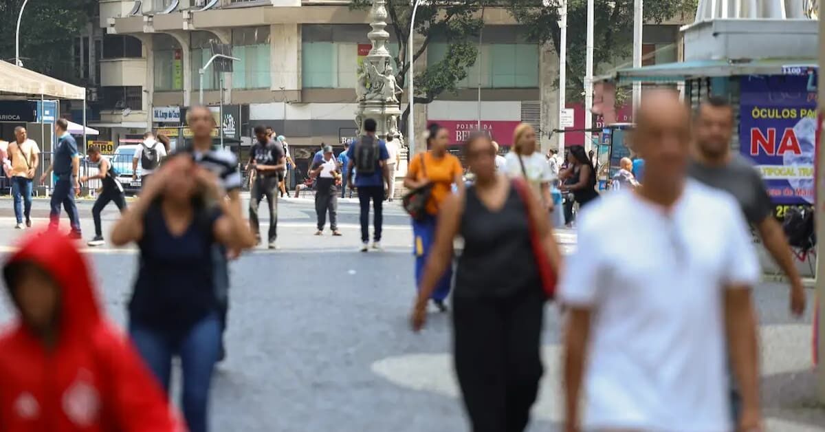 Sociedade civil apresenta propostas aos candidatos à Presidência
