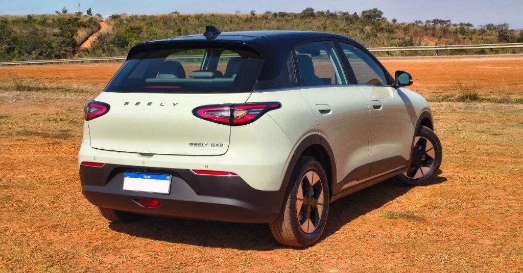 Geely EX2