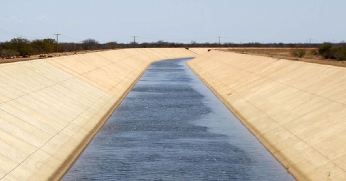 Imagem mostra uma barragem hídrica