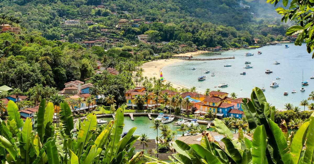 Azul Conecta inicia vendas de passagens de voos ligando Belo Horizonte a Angra dos Reis