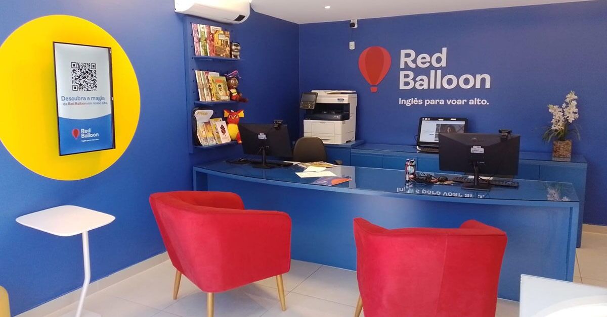 Red Balloon mira expansão em 12 cidades de Minas com novo modelo de franquia bilíngue